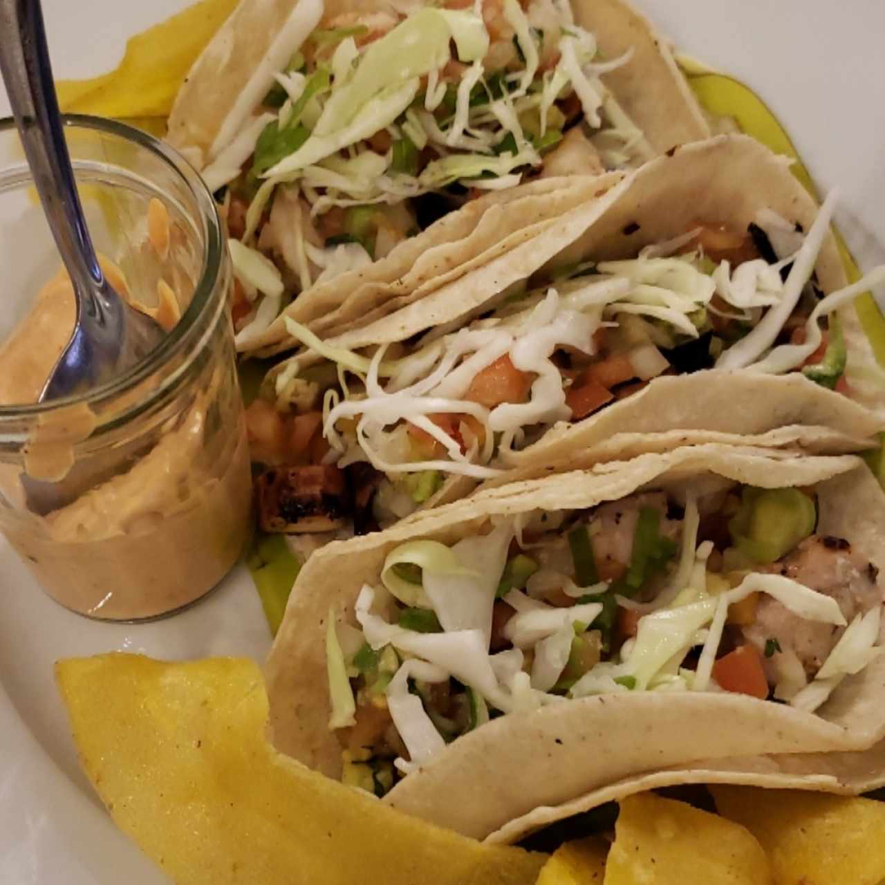 Taquitos de Camarón, Pulpo y Pescado.