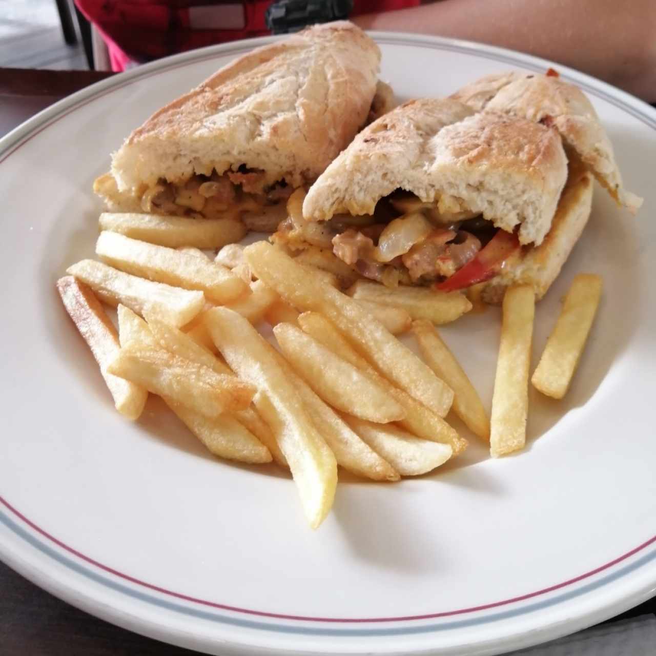 Sándwiches Calientes - Philly Cheese Steak