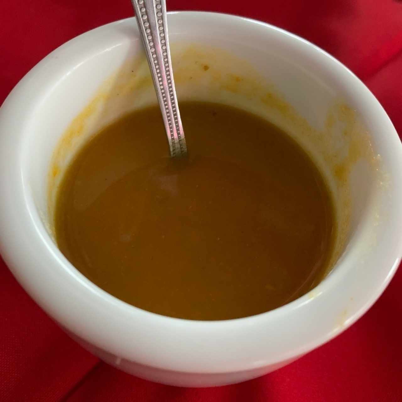 Sopa de entrada