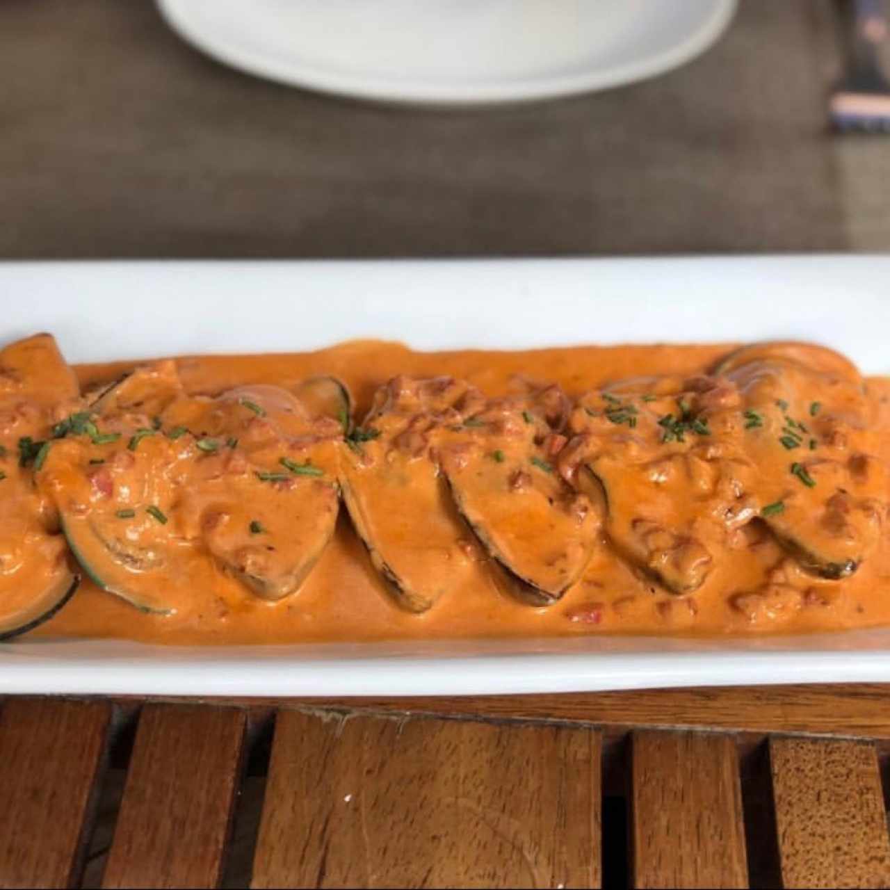 Mejillones con salsa de chorizo