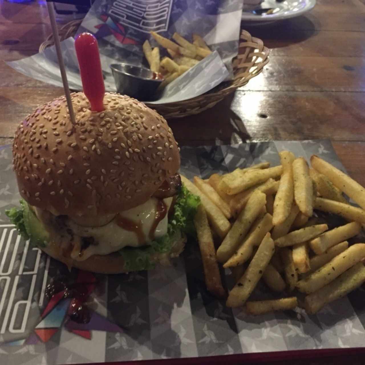 HAMBURGUESA - Mar y Tierra