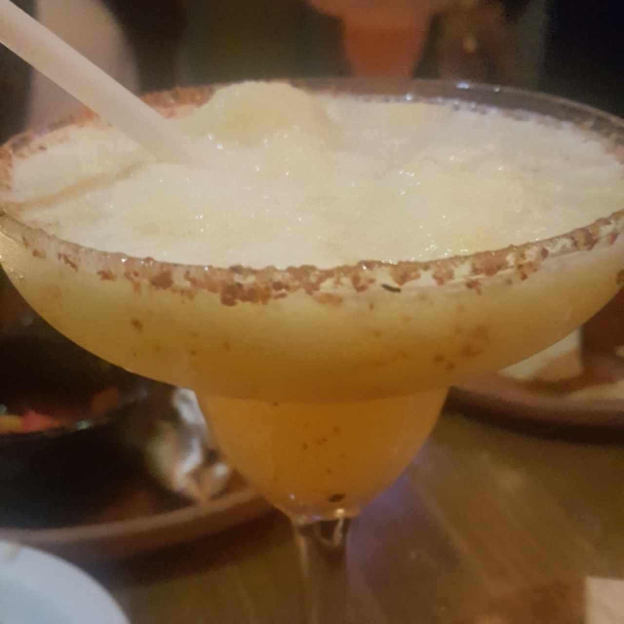 Margarita frozen, mango con tajin
