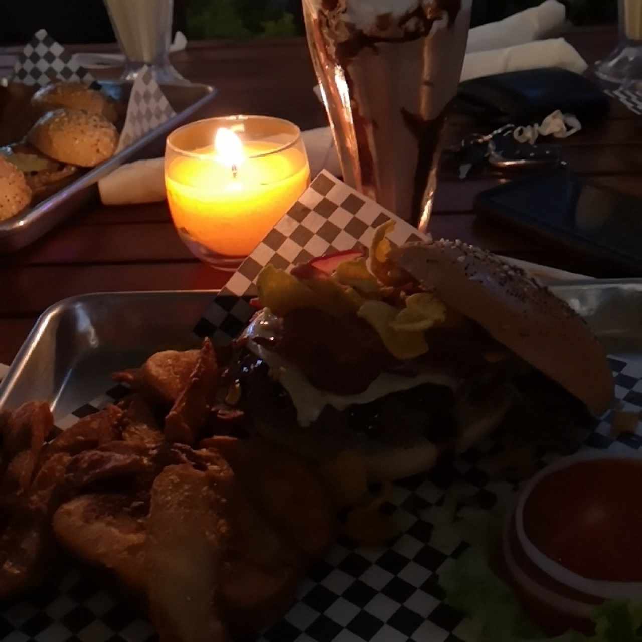 BURGER - CHEESE ONION BURGER