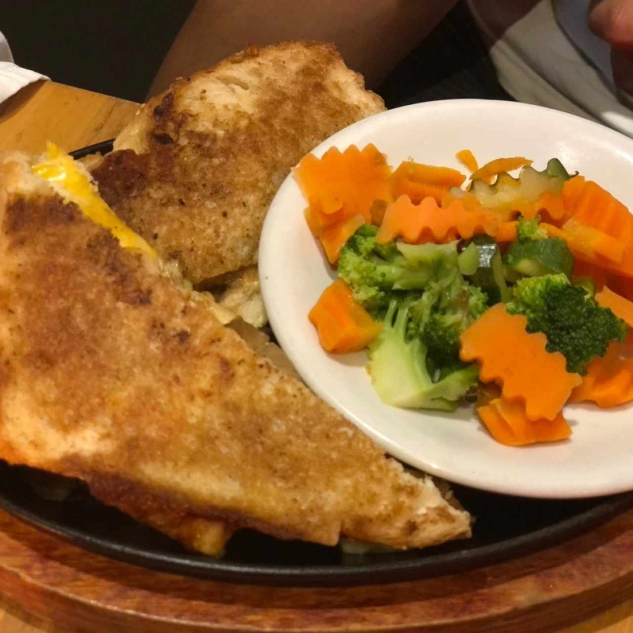 SANDWICHES - MELTED PHILLY CHICKEN