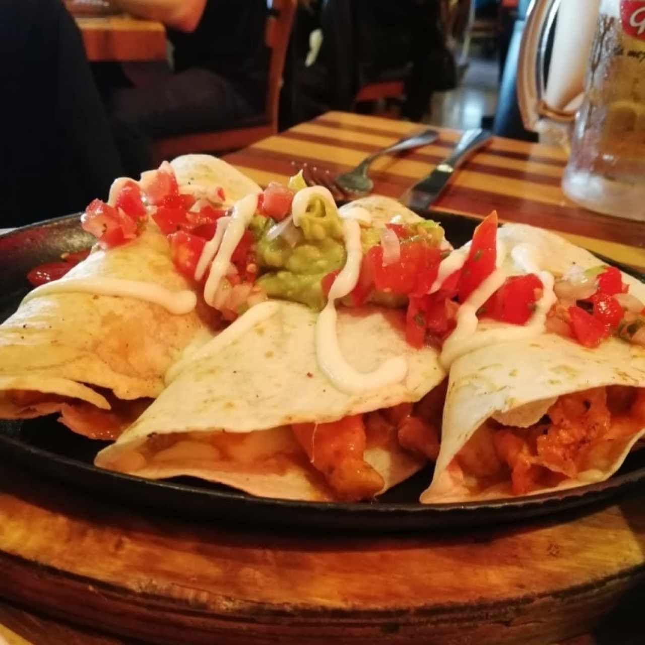LAS QUESADILLAS - BUFFALO SAUCE