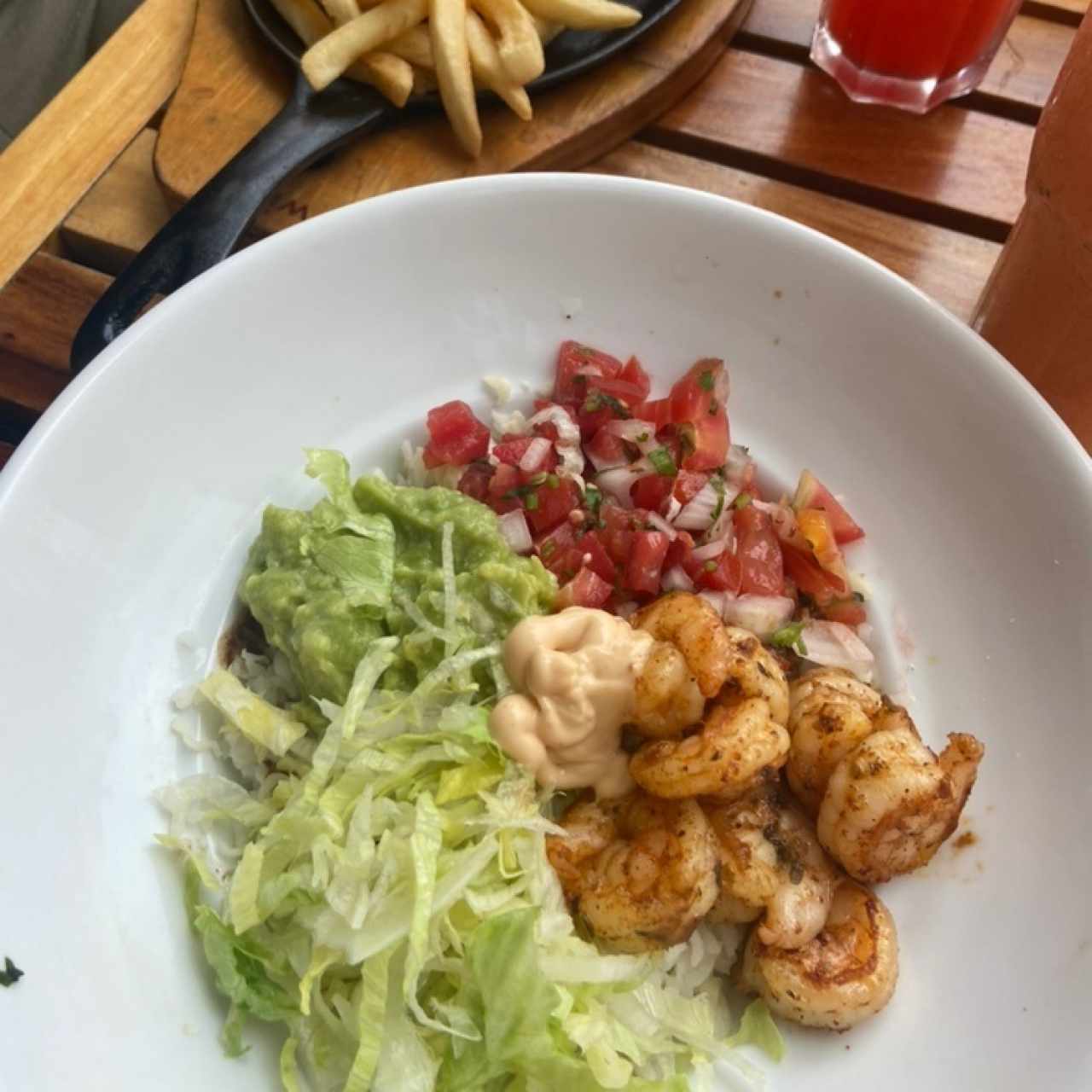 Burrito bowl de camarón