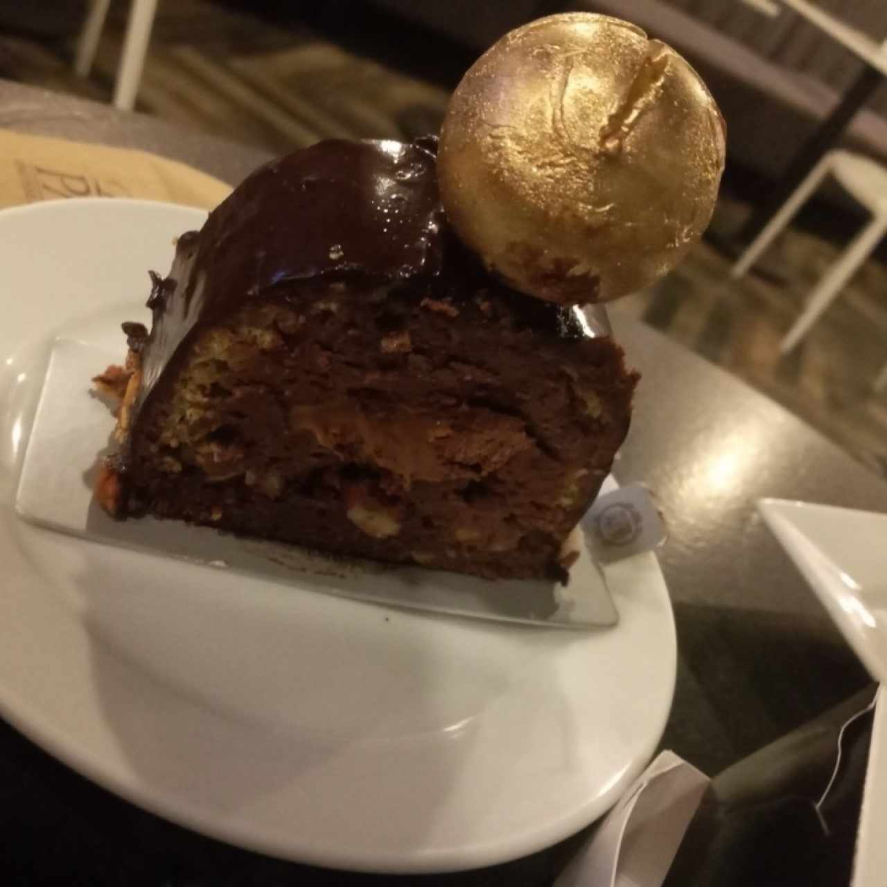 pastel chocolate