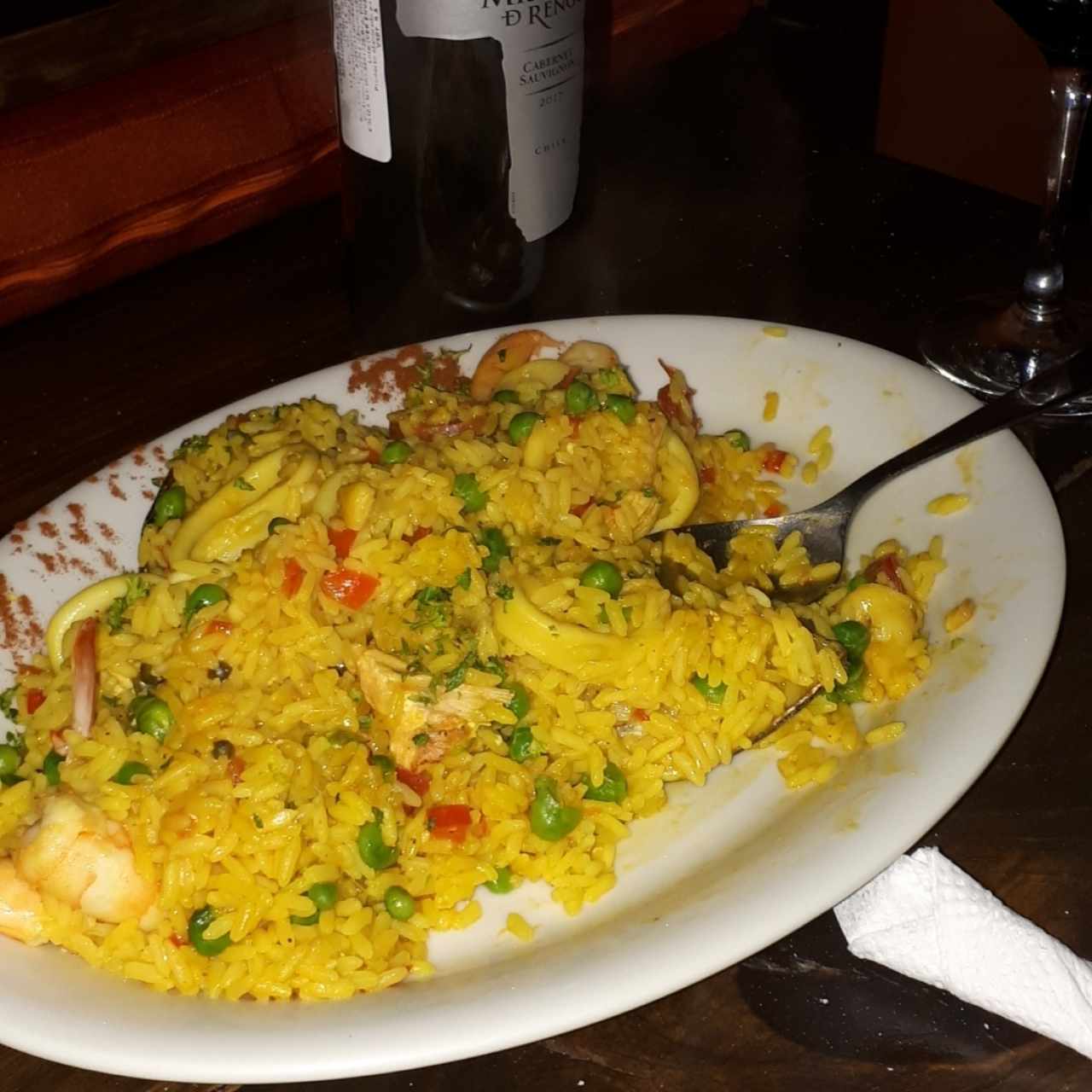 Paella y Vino Tinto 
