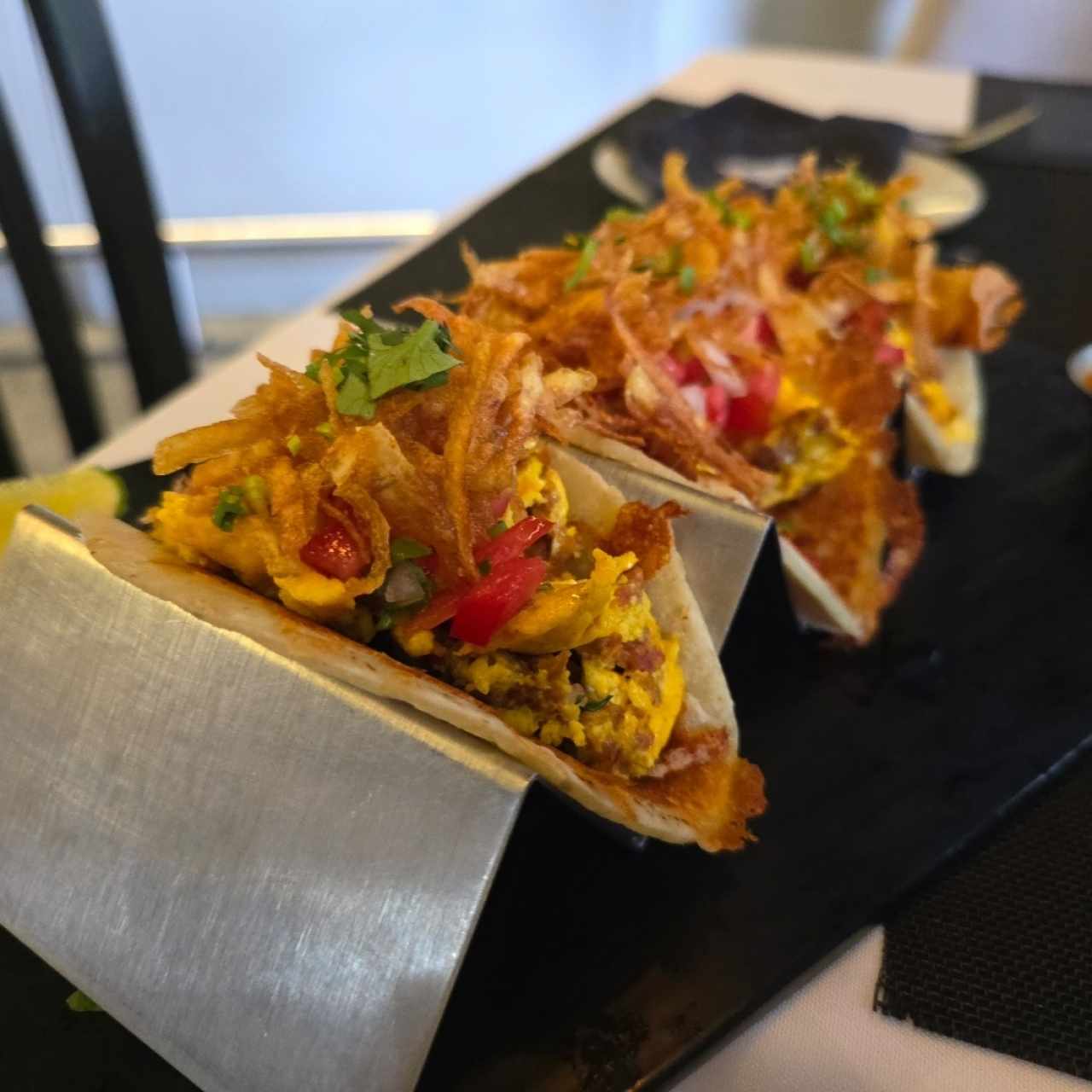 Tacos de chorizo, huevo y papa