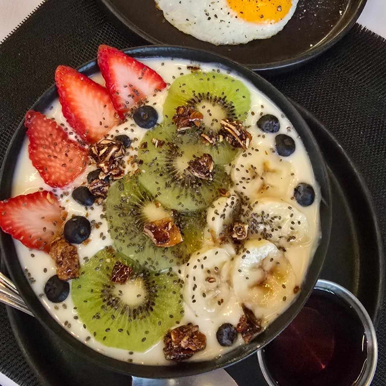 bowl Yogurt griego y frutas
