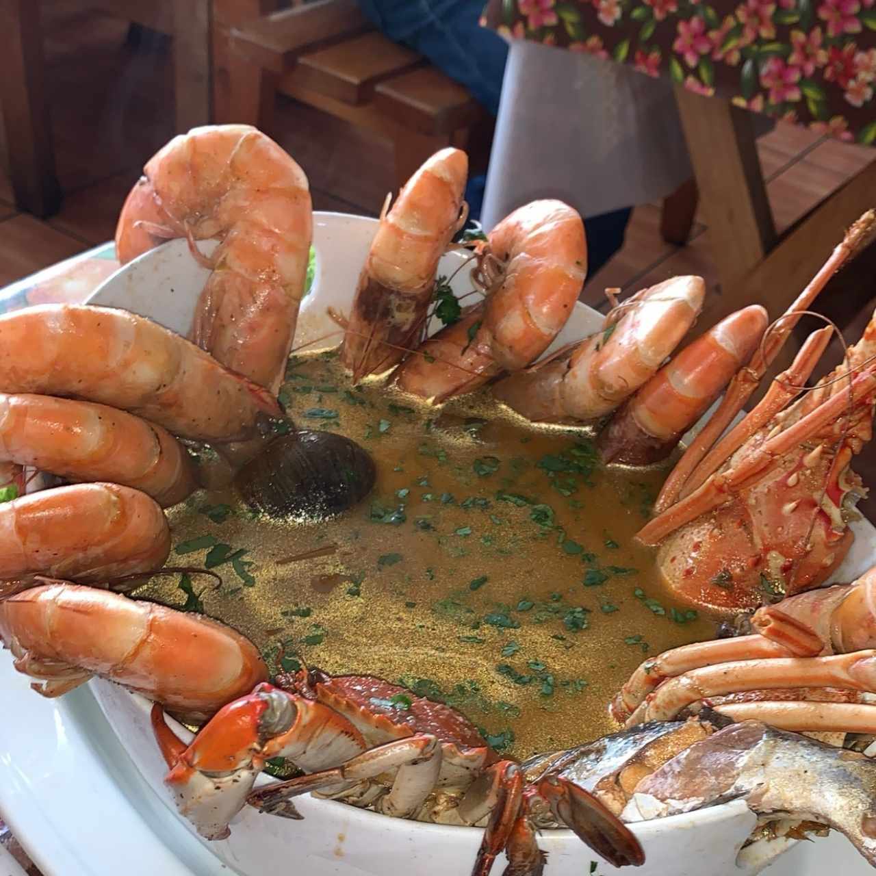 Caldo de Mariscos