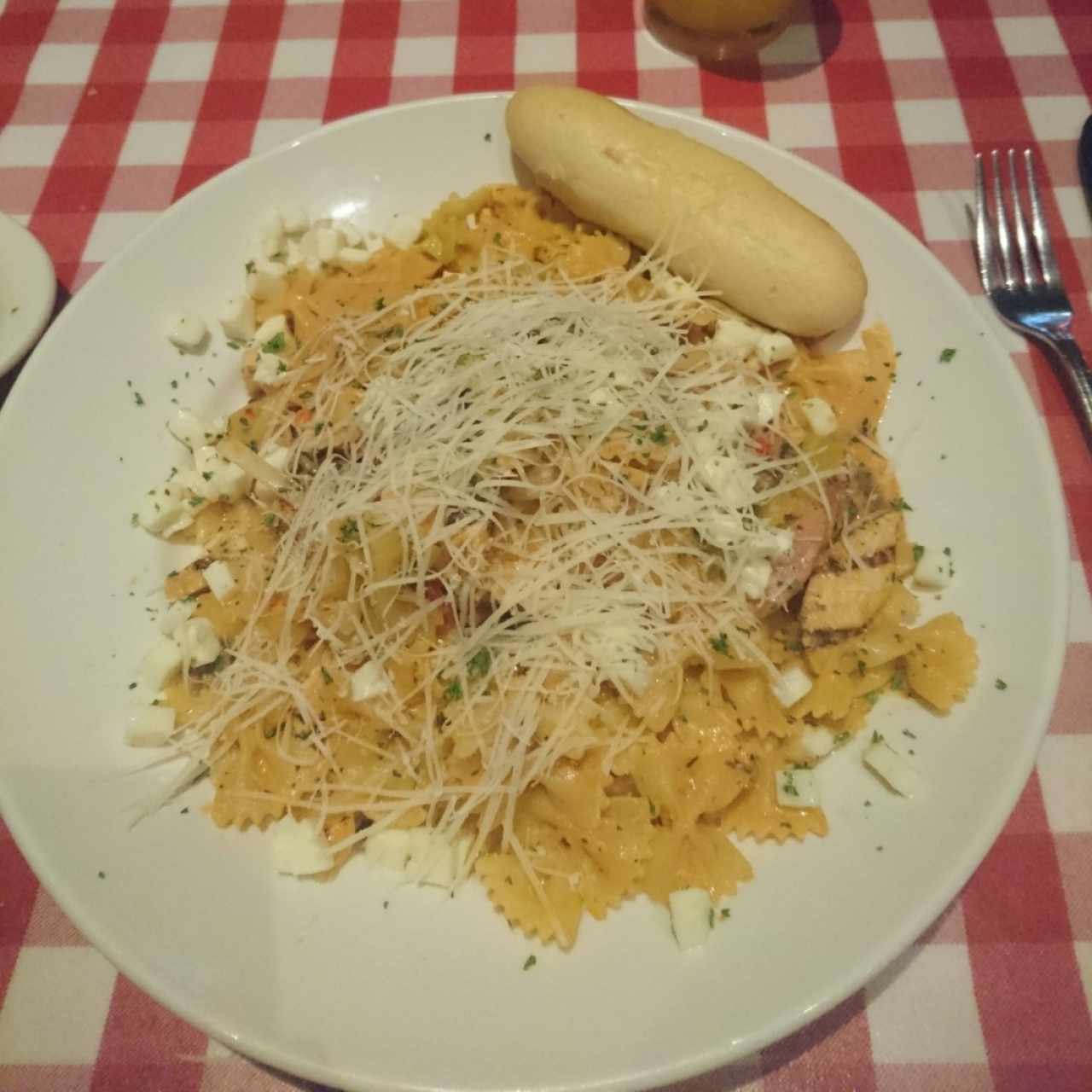 Pasta - Farfalle Rústica