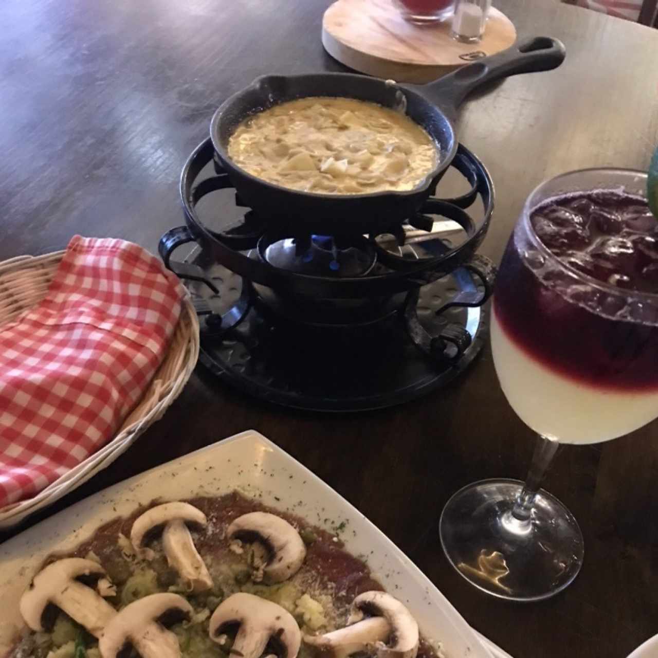 fondue alcachofa y espinaca
