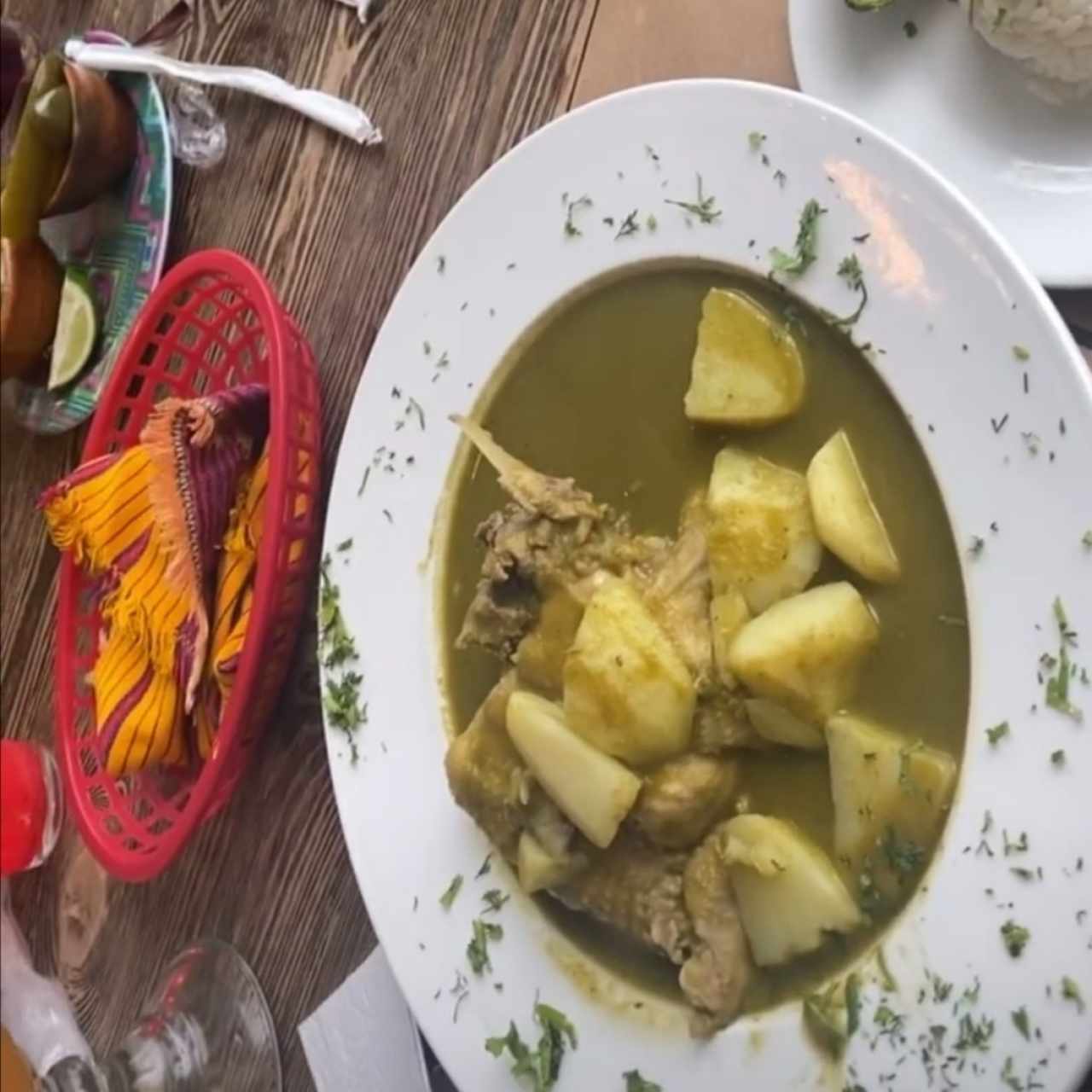 Pepián de Pollo, Gallina o Res