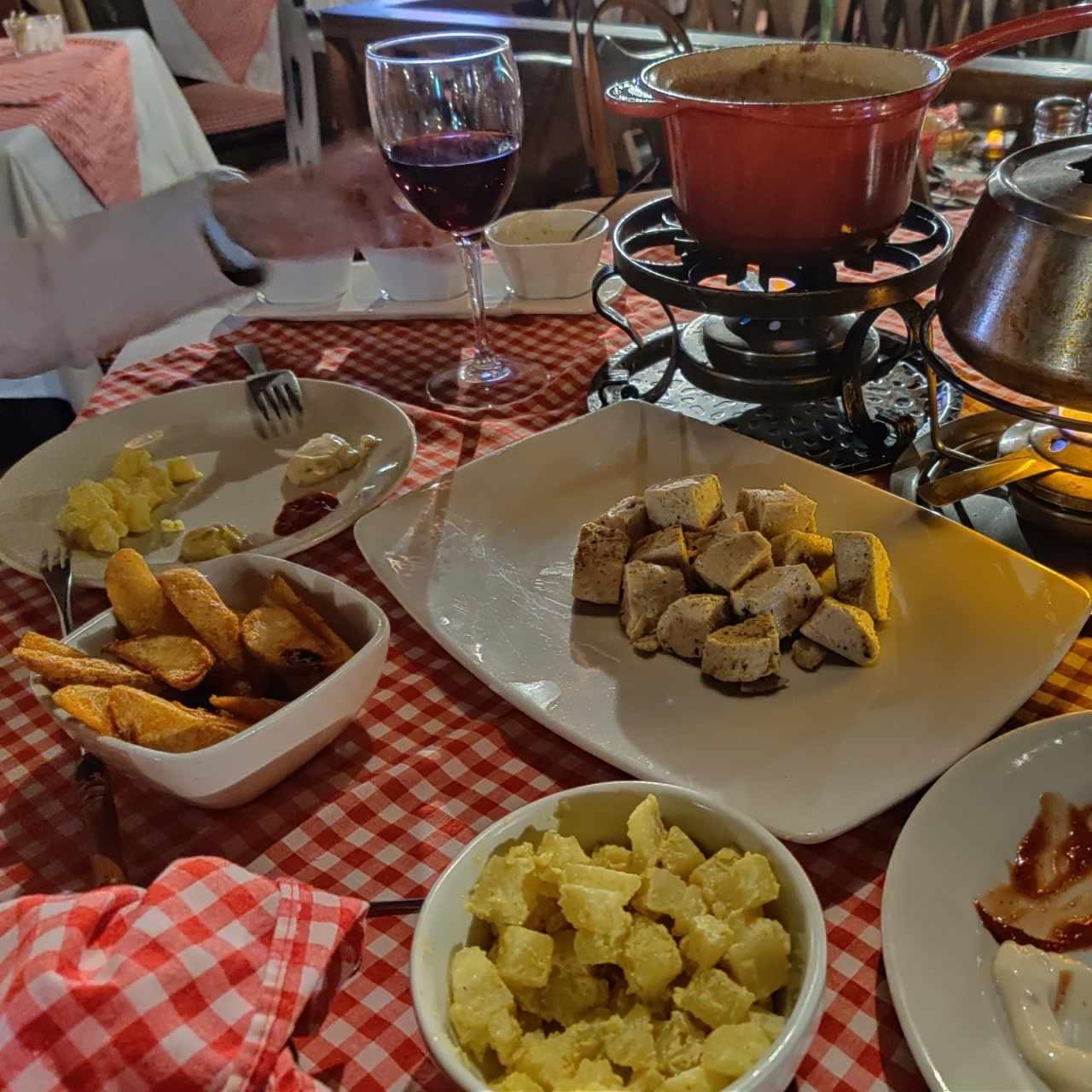Al Vino 2 P: Q.159 / 3 P: Q.235