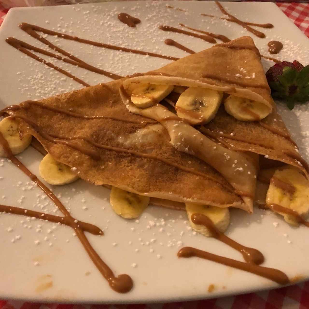 Crepes Flameados - Cajeta y Banano