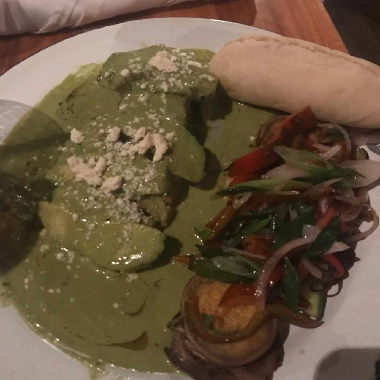 PLATOS FUERTES - Salmón al Cilantro