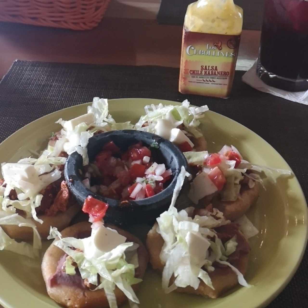 sopes