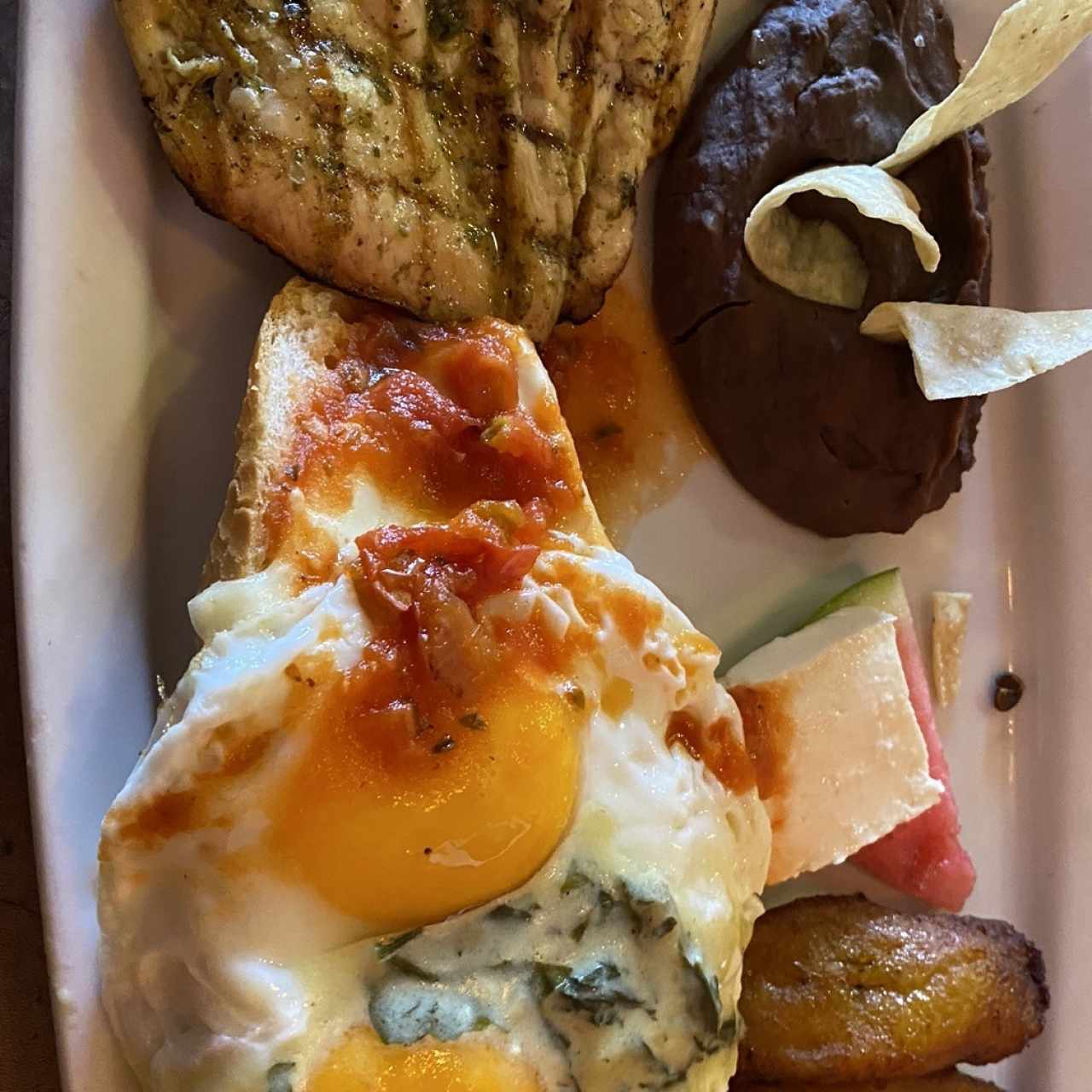 Desayuno con pollo a la plancha 