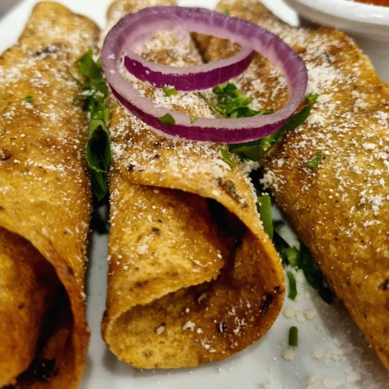 Tacos de Cerdo o Pollo