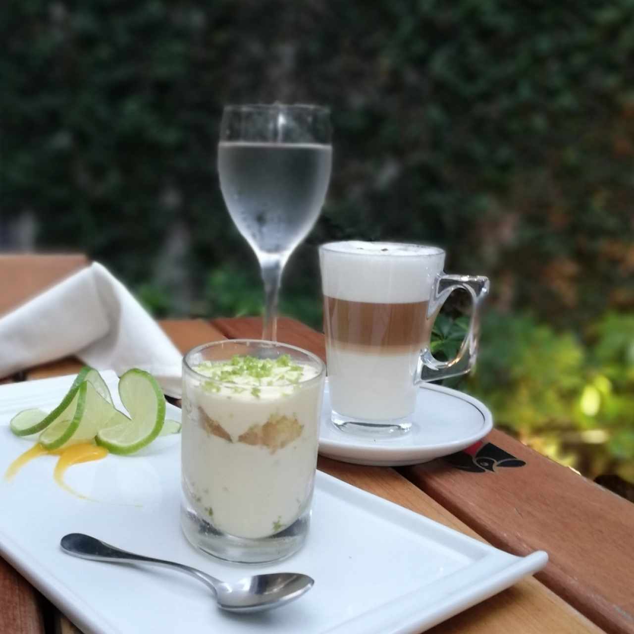 Postres - Tiramisú de limón