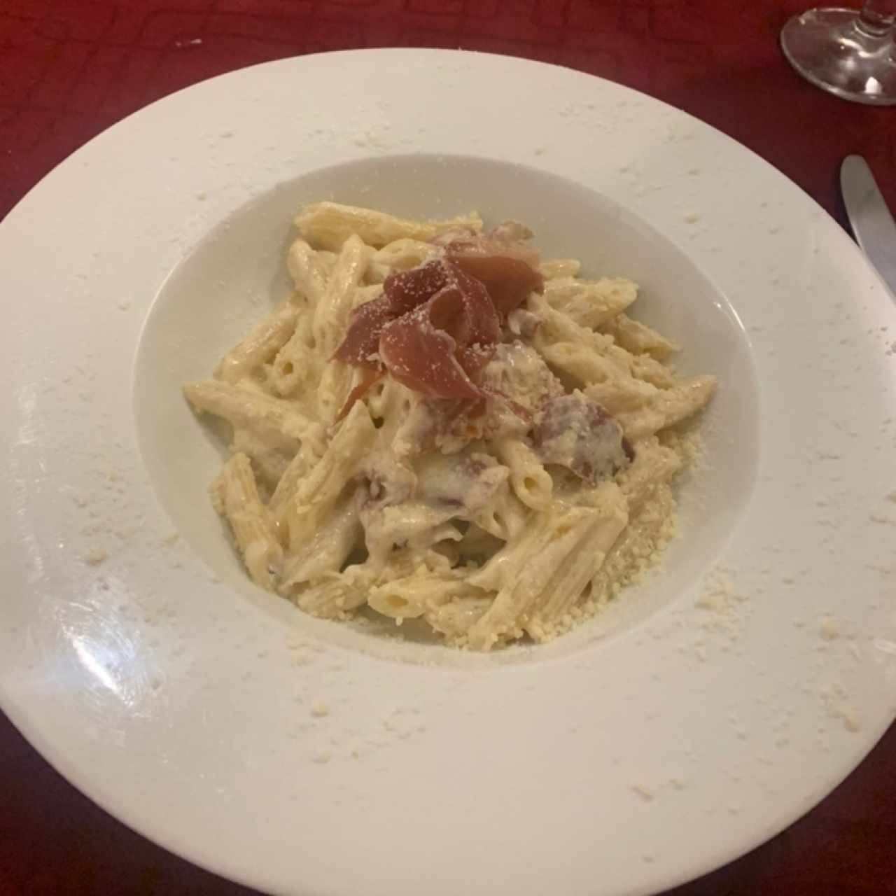 Penne al Prosciutto o parmigiano