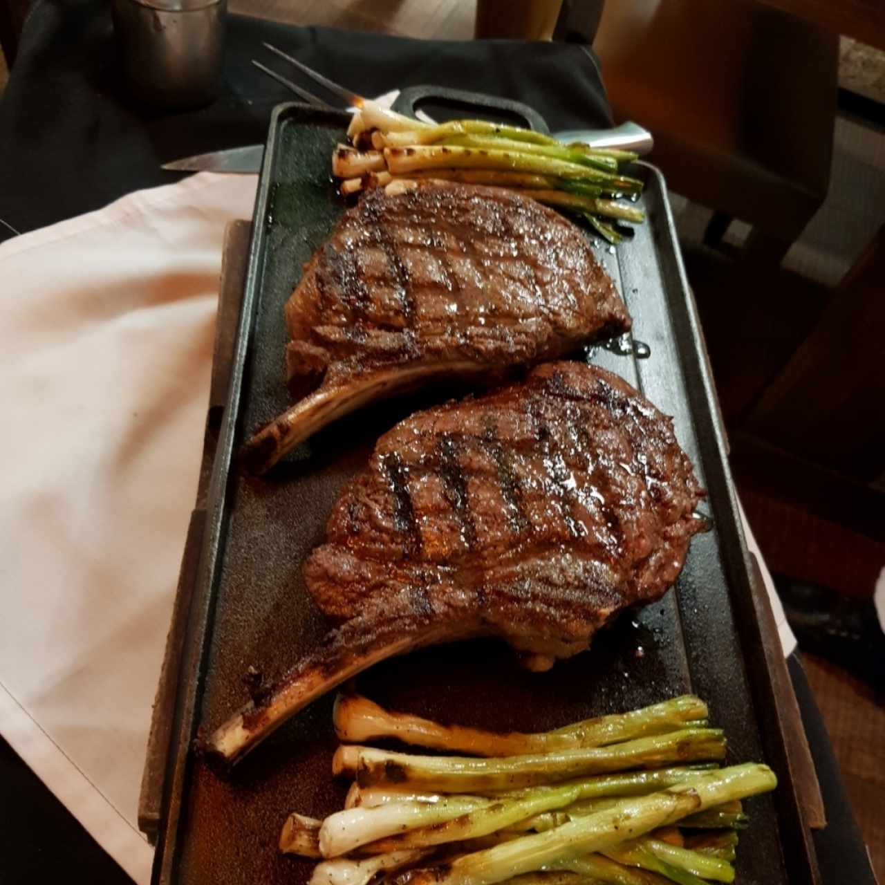 Ribeye Tomahawk