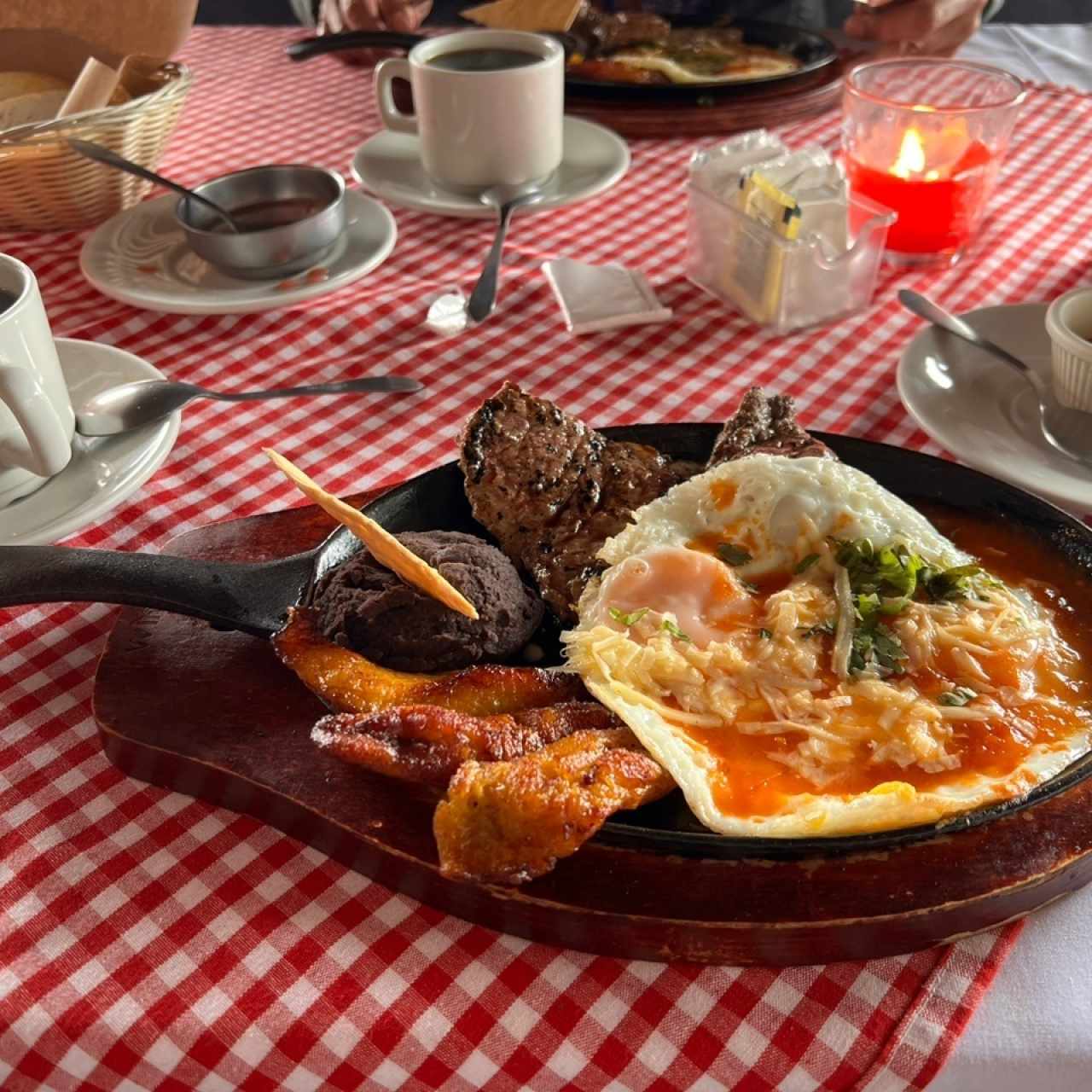 Desayuno del Rey