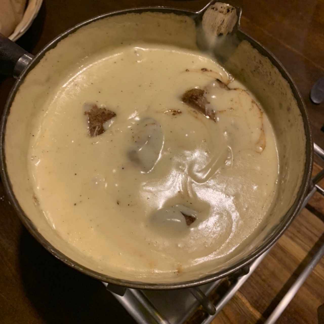 Queso con Lomito 2 P: Q.259 / 3 P: Q.335