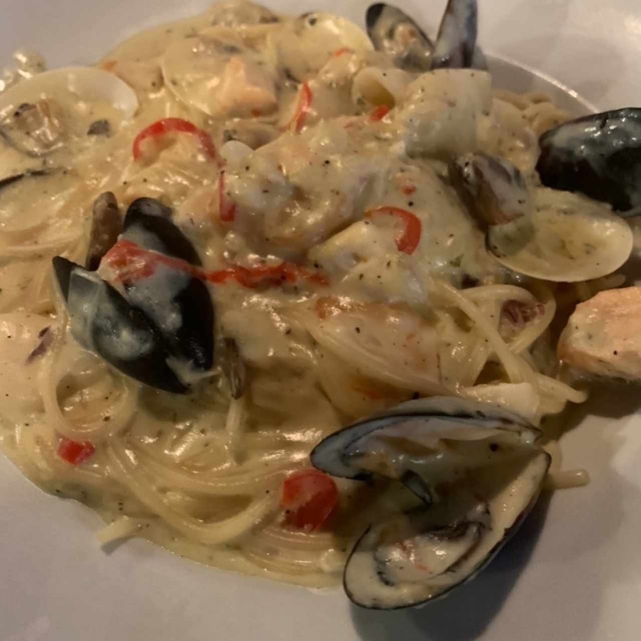 FETTUCCINE AI FRUTTI DI MARE