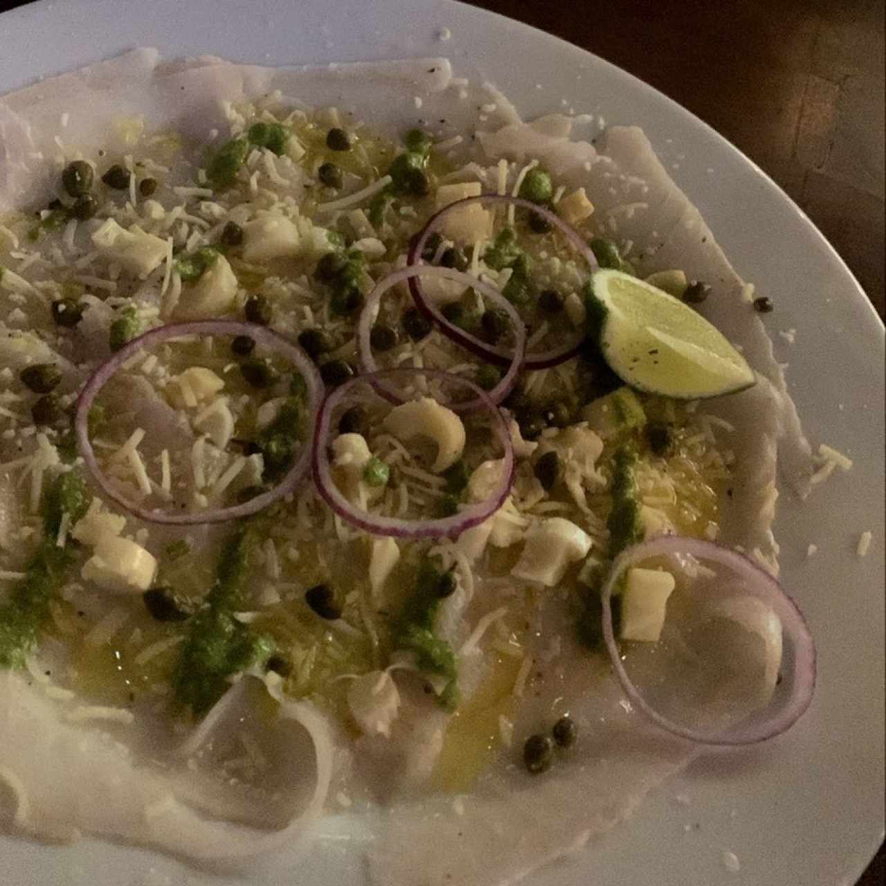 Carpaccio de robalo