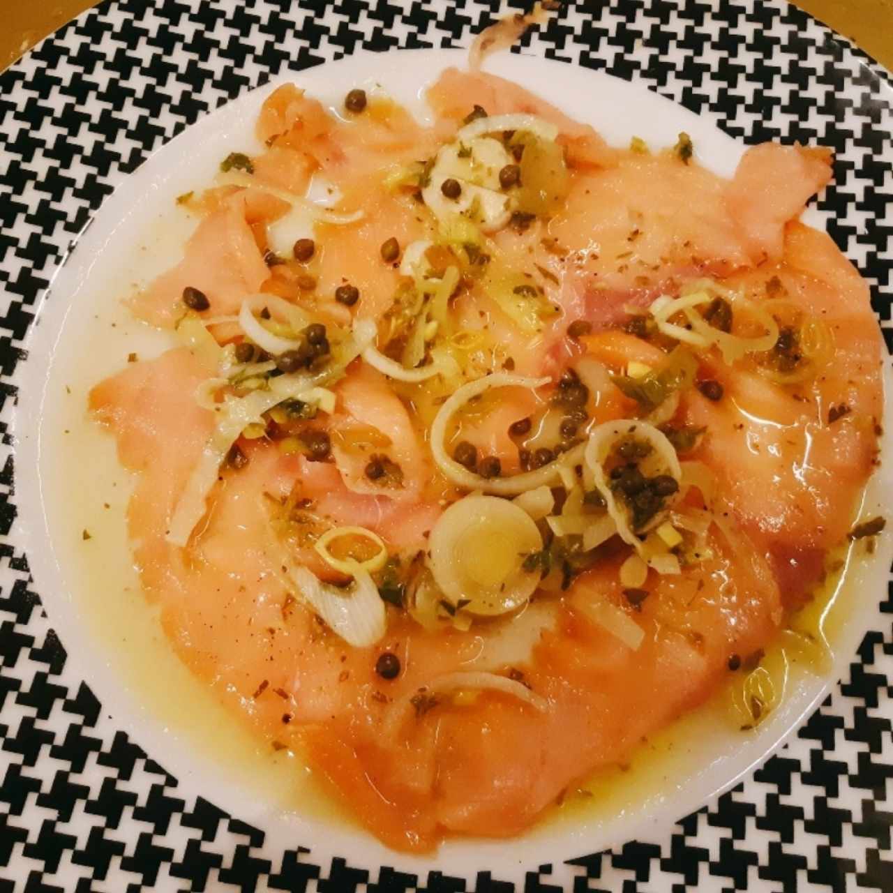 Entradas - Carpaccio de Salmón