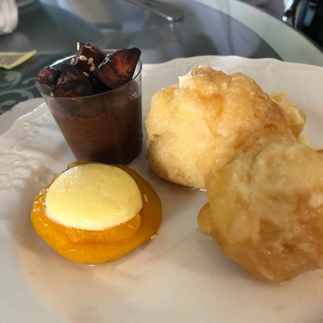 buffet tipico de desayuno