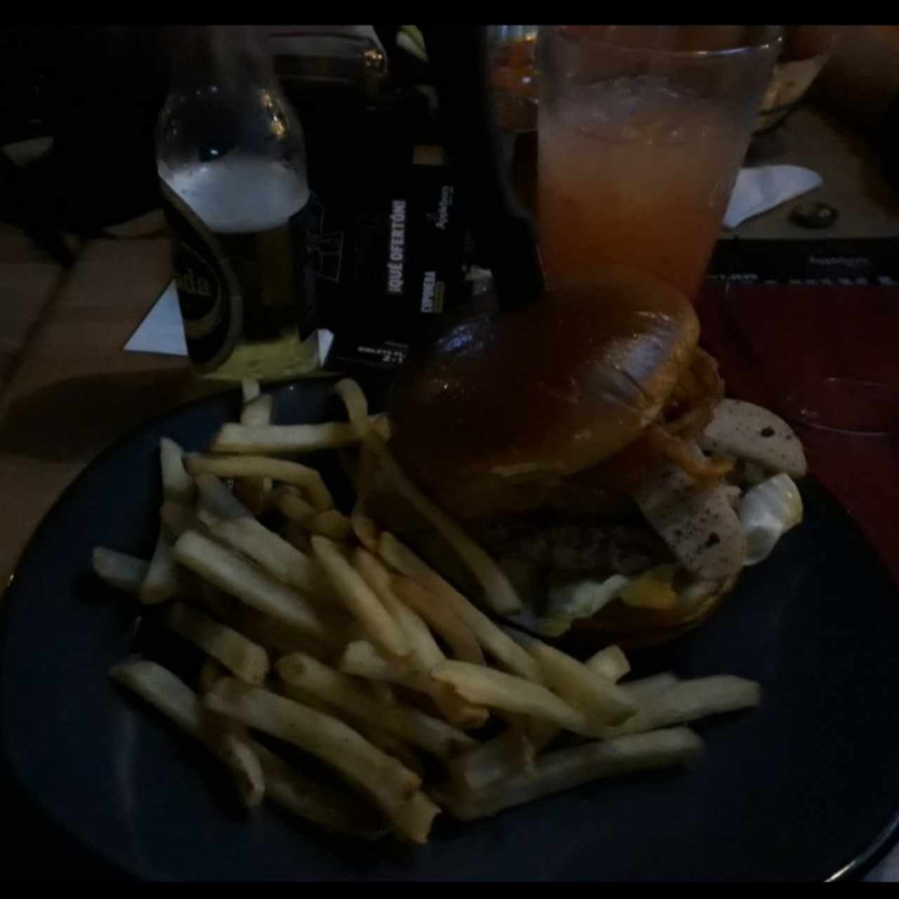 REAL BURGERS - Classic Cheddar Burger