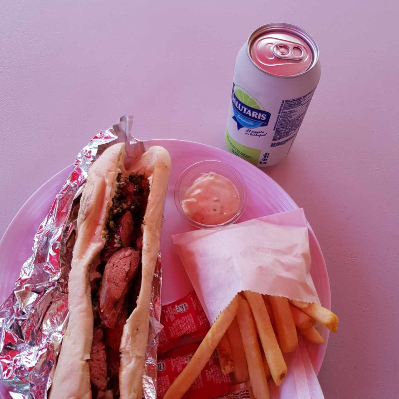 Pan con Chorizo Parrillero
