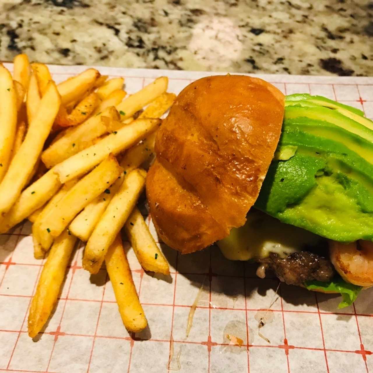 Bahia burguer (baby) extra aguacate 