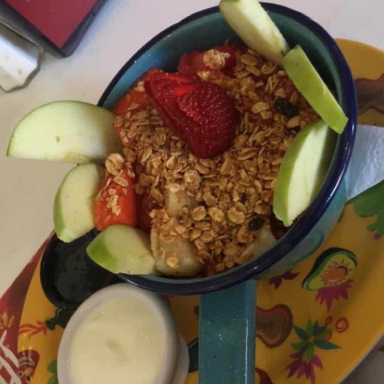 yogurt com frutas