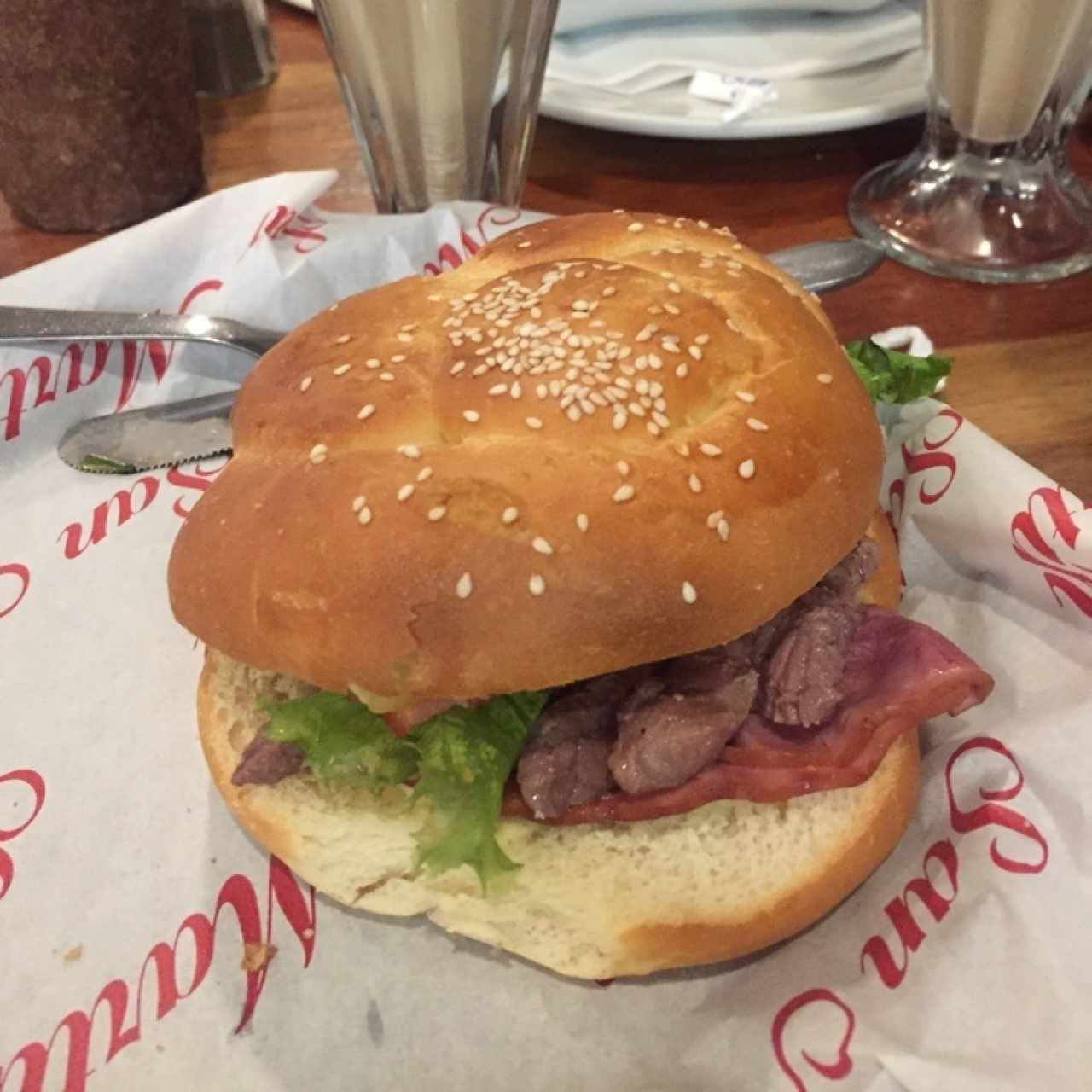 Sándwiches - Chivito Uruguayo
