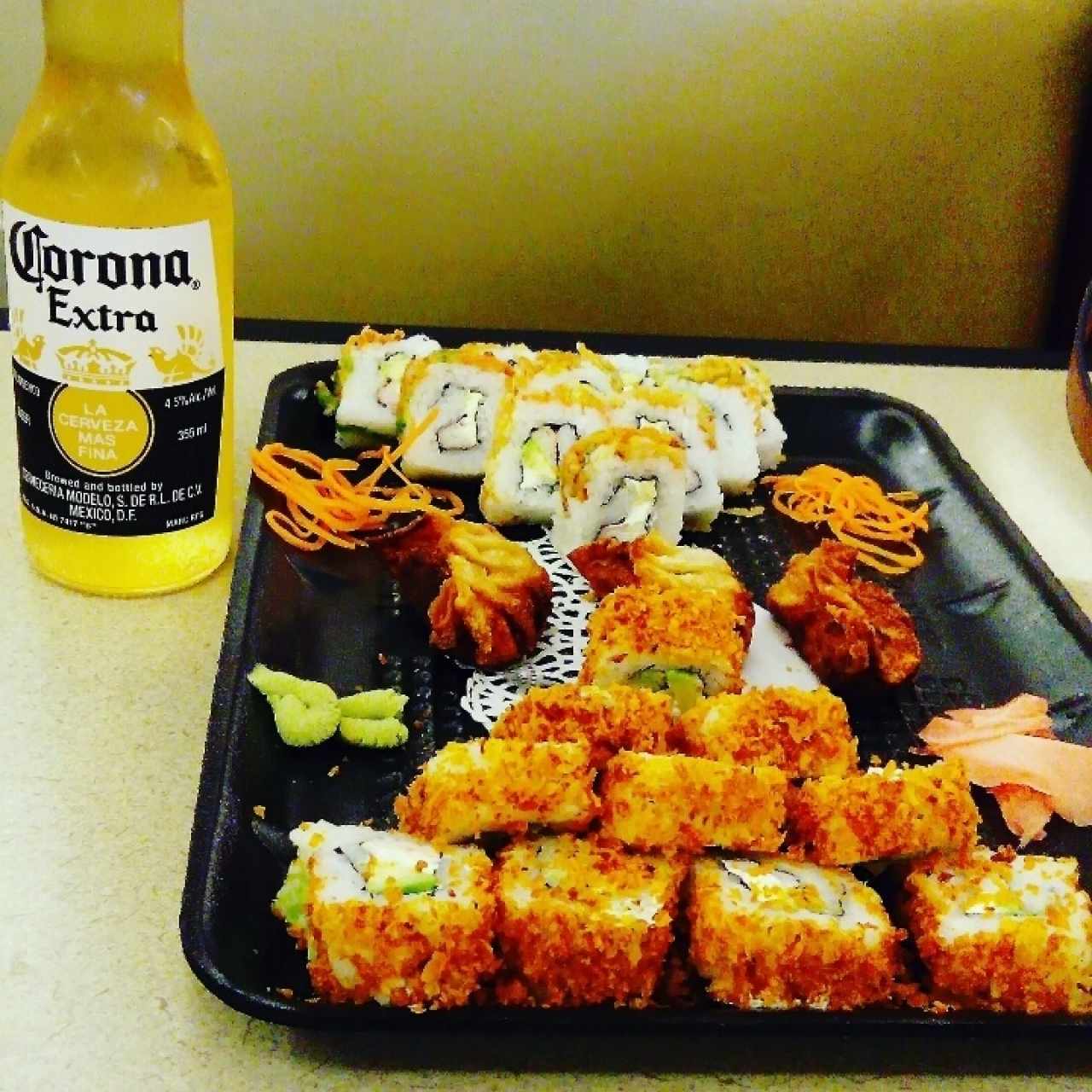 Sushi de cangrejo y camarón 