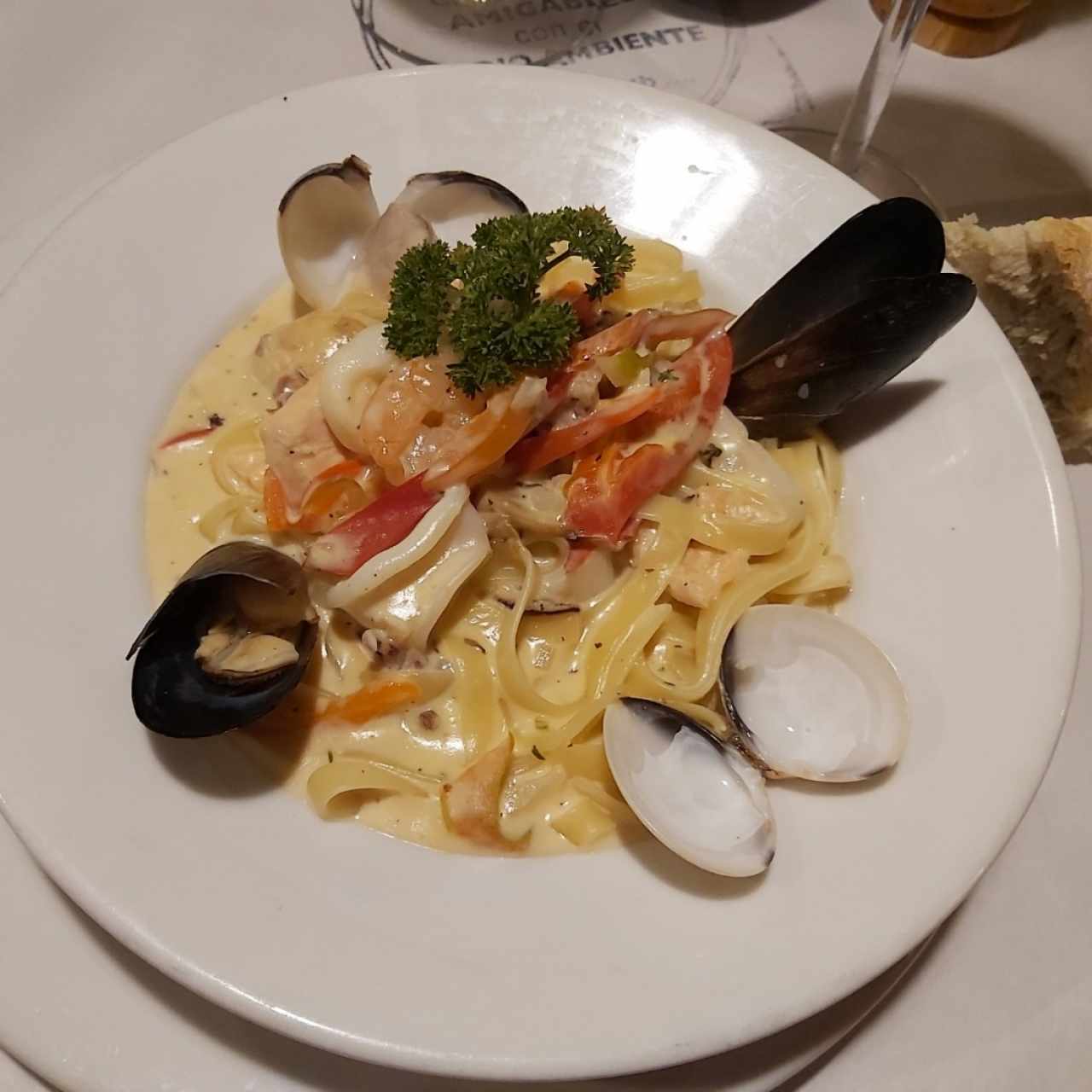 FETTUCCINE AI FRUTTI DI MARE