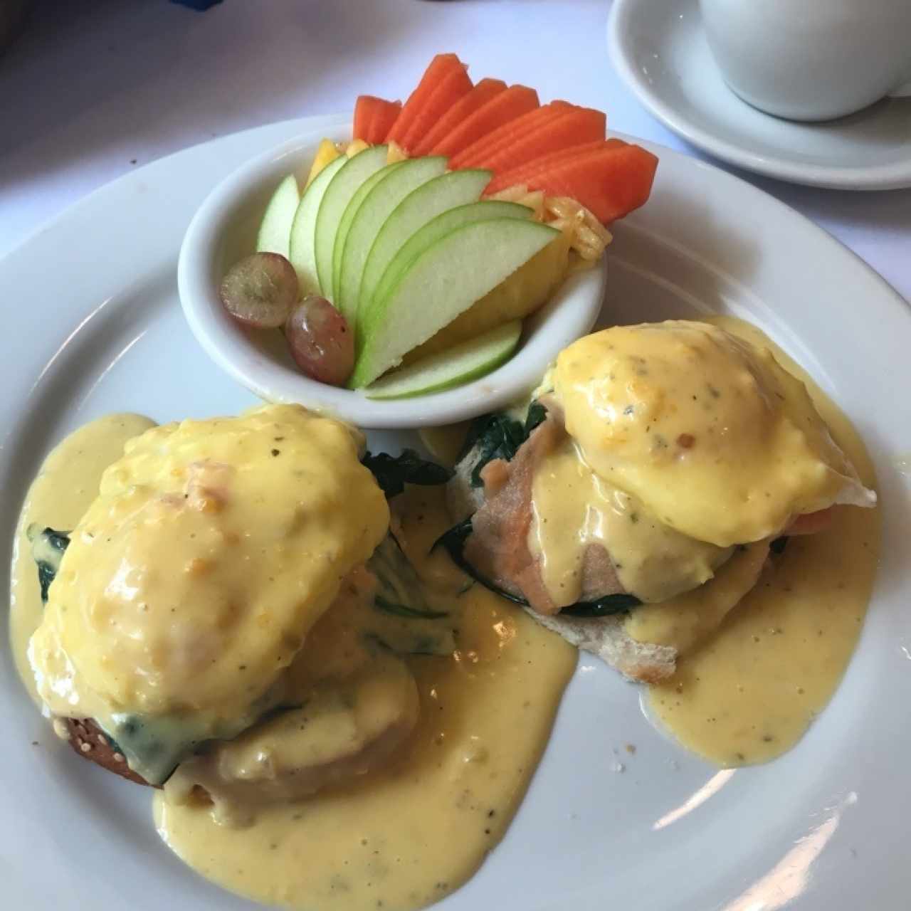 Benedictinos con salmon