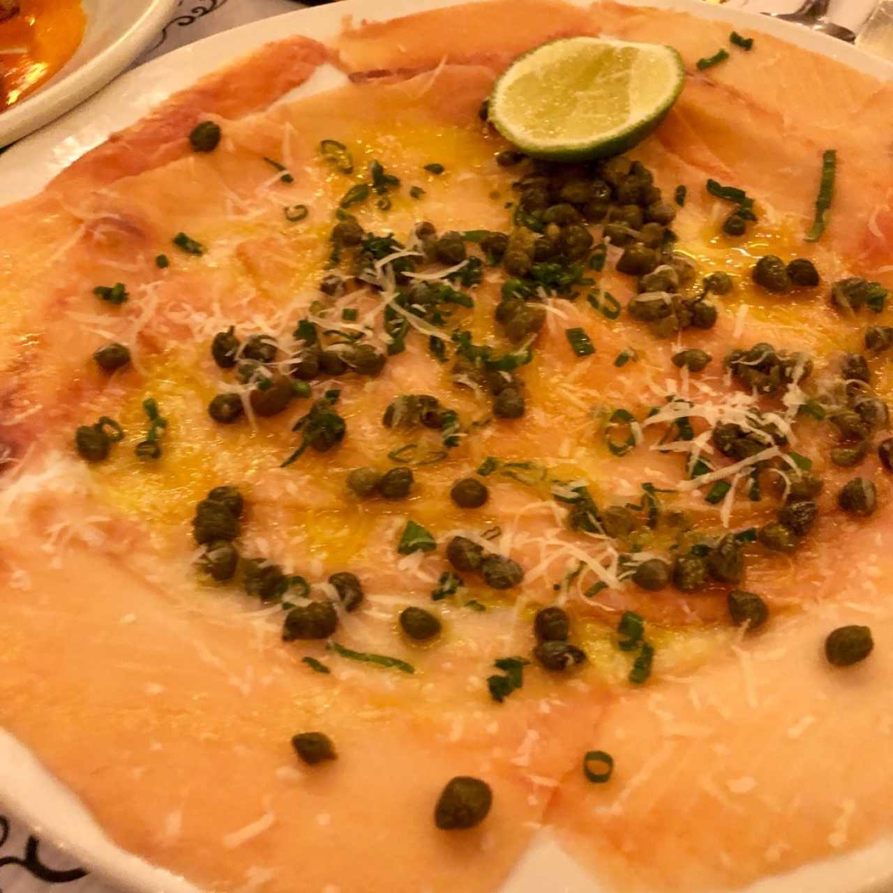 Antipasti - Carpaccio di Salmón