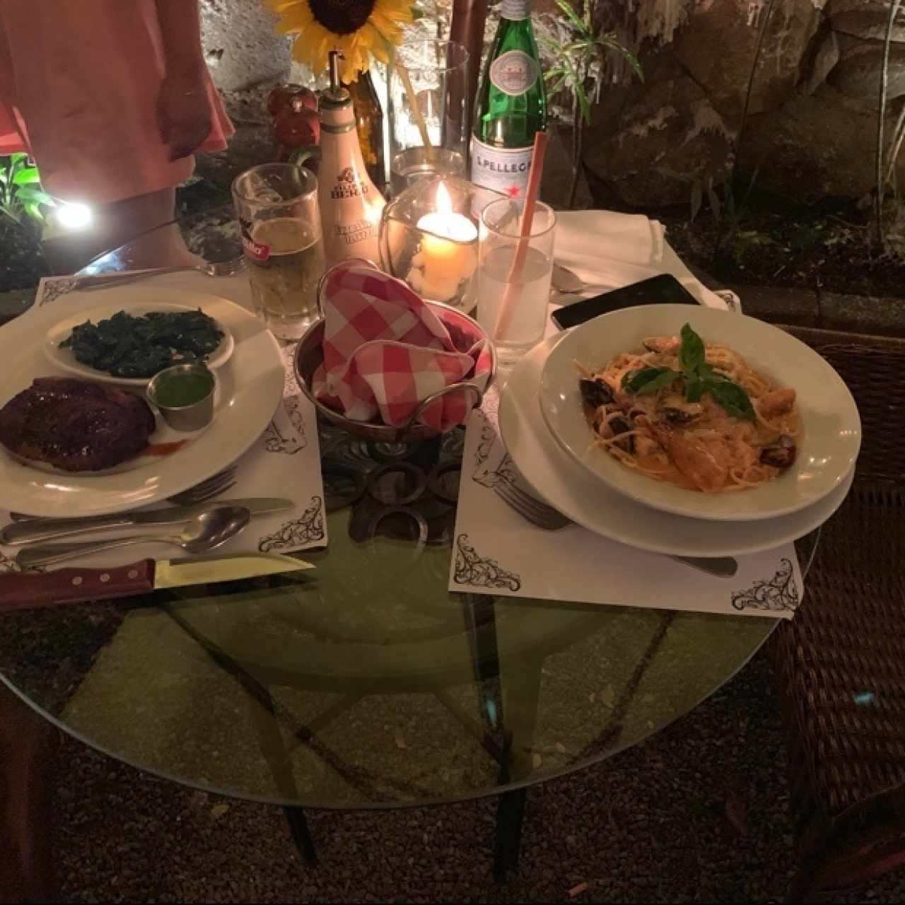 steak y pasta di mare