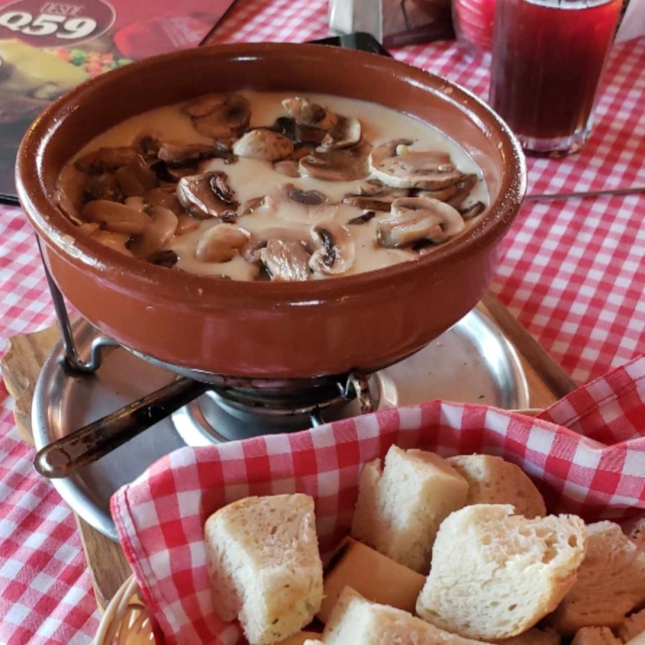 Fondue de Champiñones 