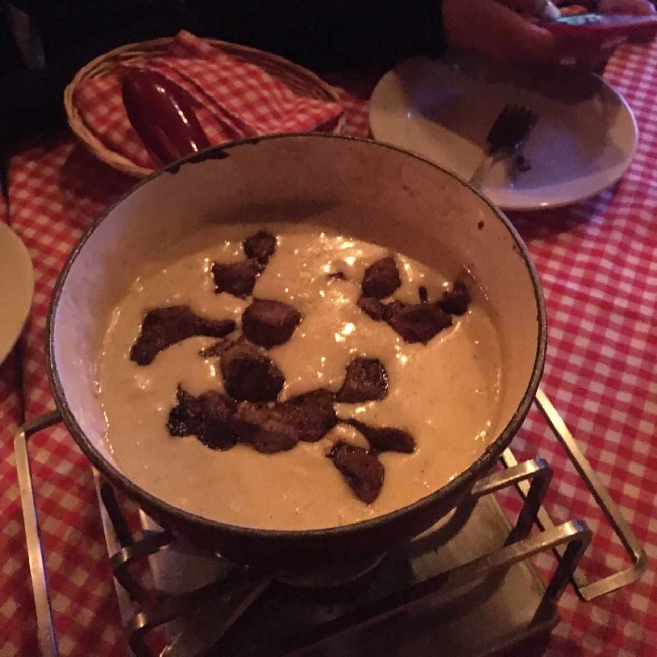 Queso con Lomito 2 P: Q.259 / 3 P: Q.335