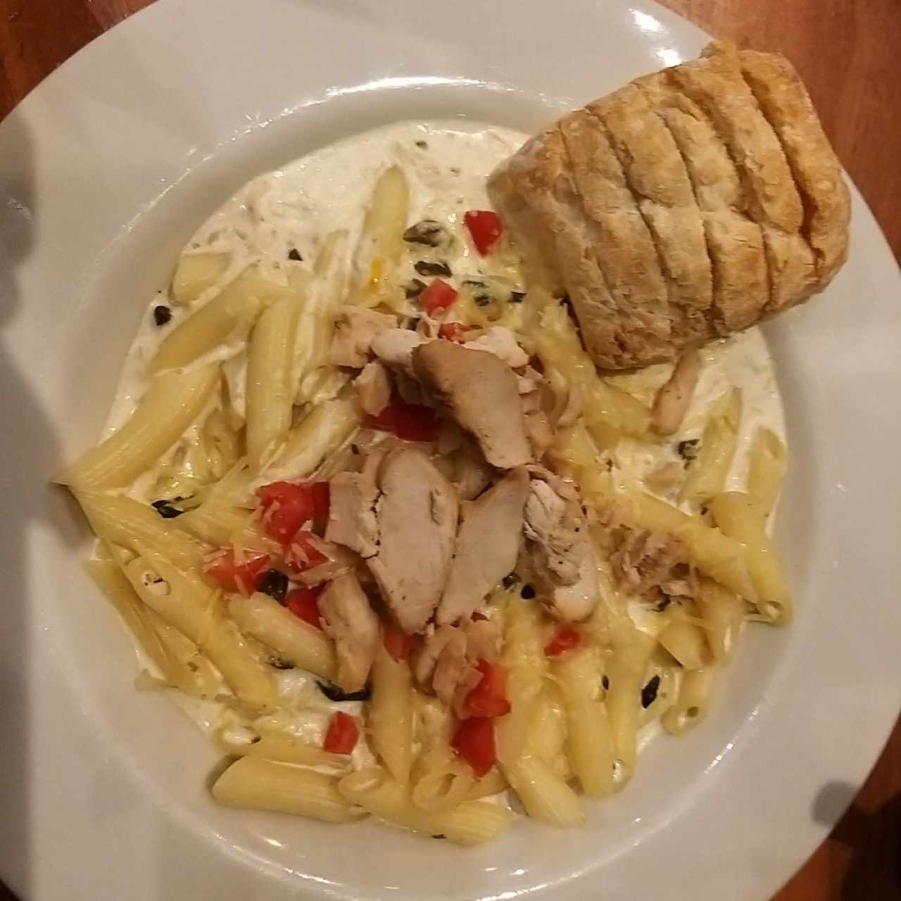 Pasta de Pollo y Loroco
