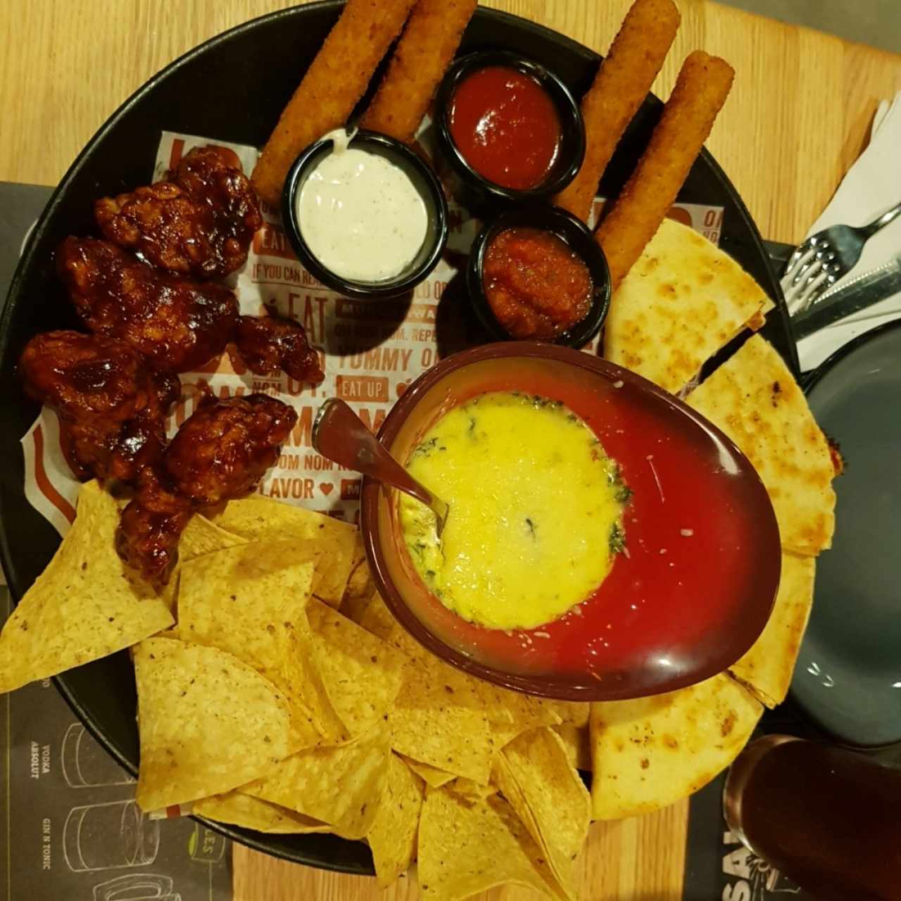 ENTRADAS - Appetizer Sampler