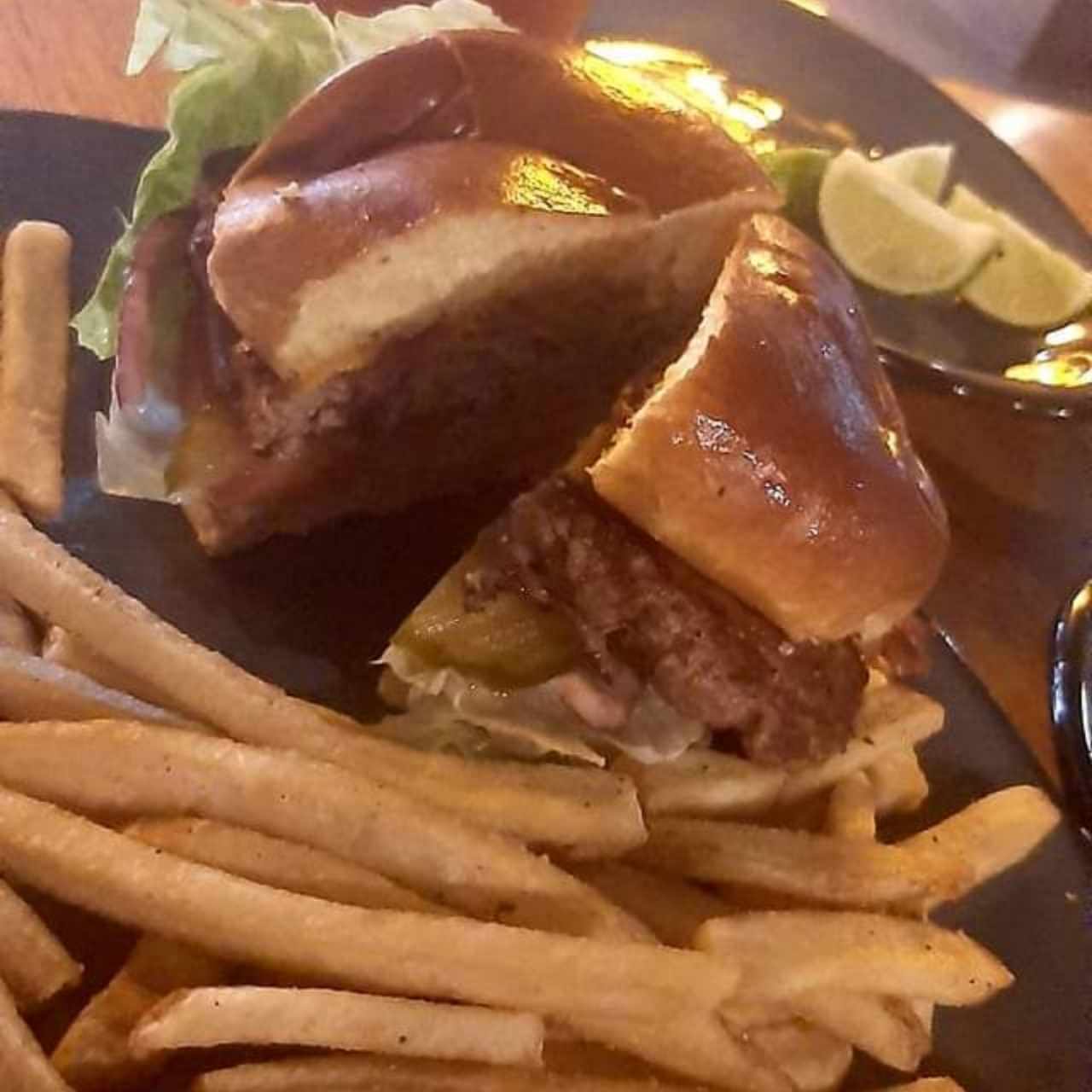 REAL BURGERS - Classic Cheddar Burger