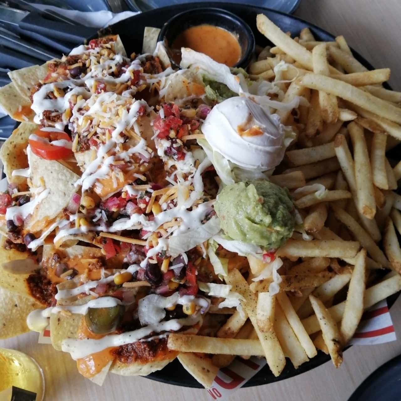 ENTRADAS - Bbq Chicken Nachos