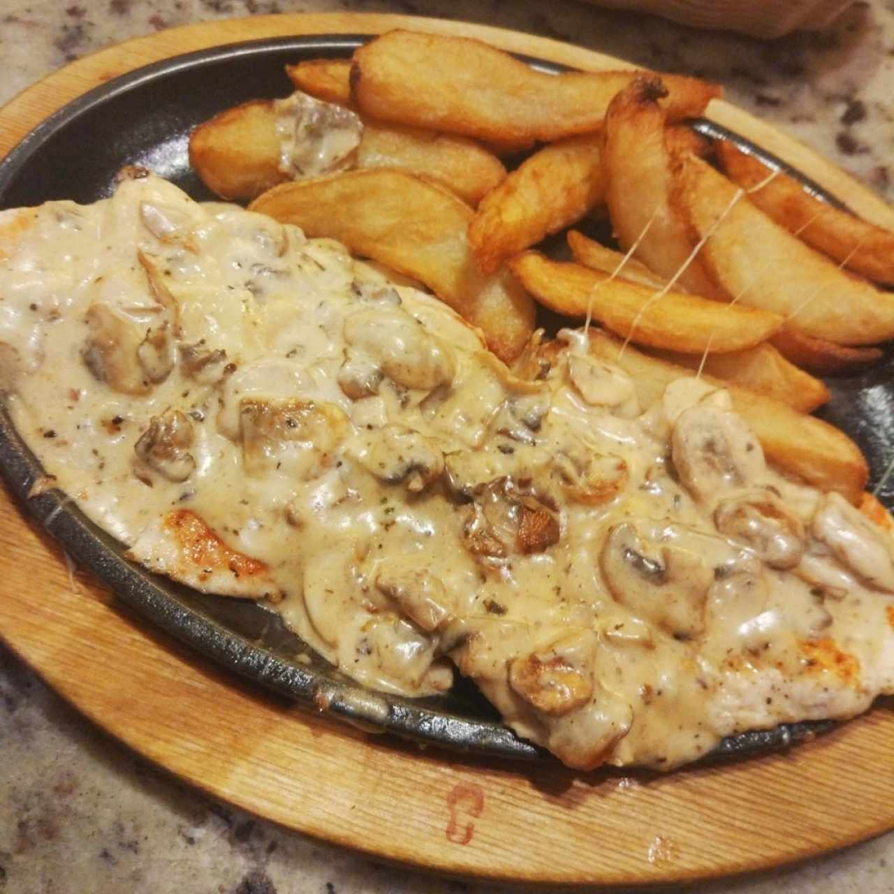 Steak Mushroom de Pollo